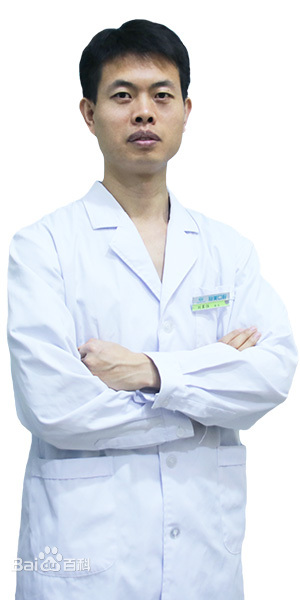 刘冀强 冠美口腔种植中心院长