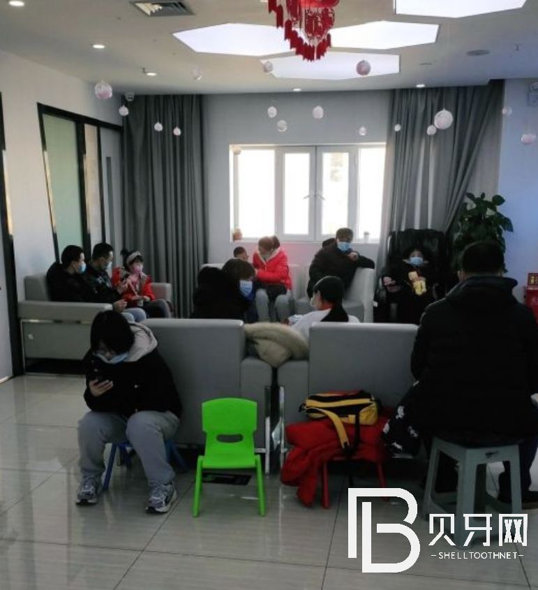 NVC~VO(MM0)1IDZ7}7ZZEC7.png