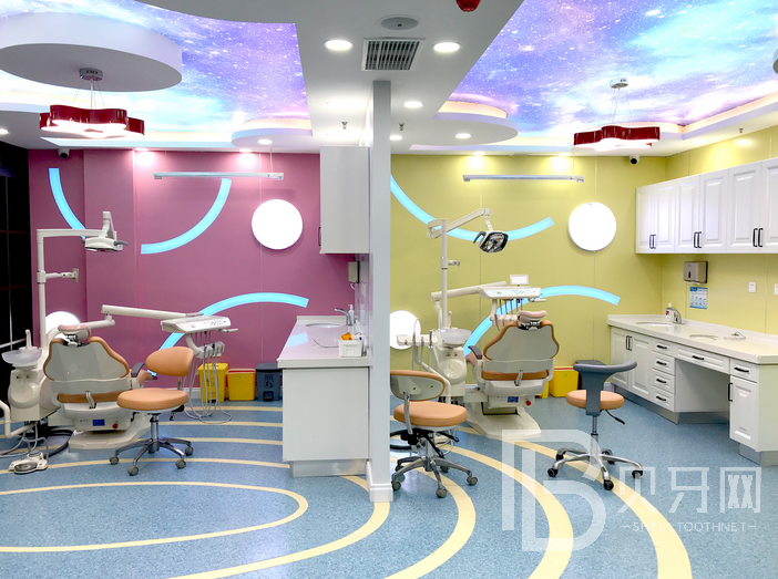 天津雅尔口腔怎么样，有人做过种植牙吗？