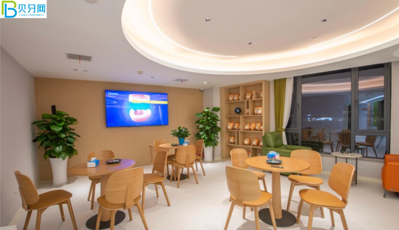 浙江衢州鹿鸣口腔门诊部怎么样正规吗.jpg